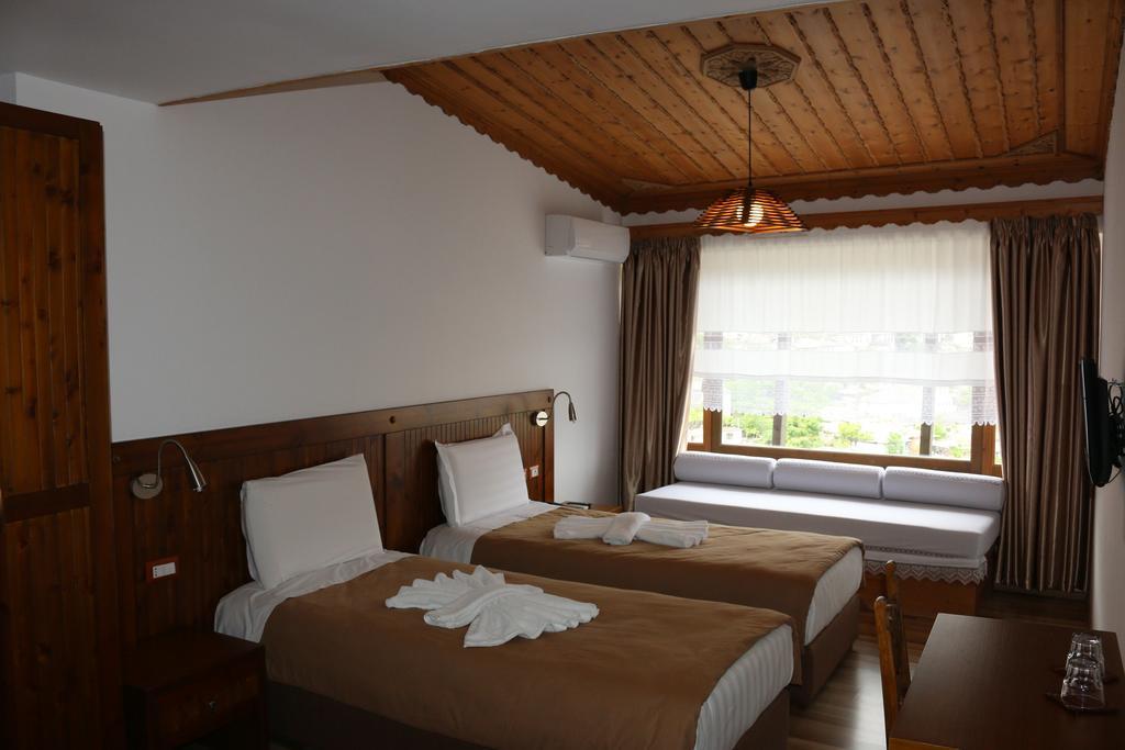 Hotel Kodra Gjirokastër Eksteriør billede