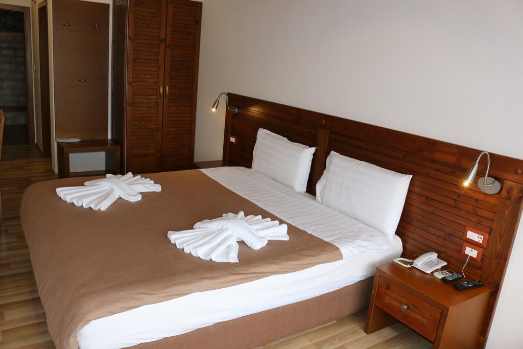 Hotel Kodra Gjirokastër Eksteriør billede
