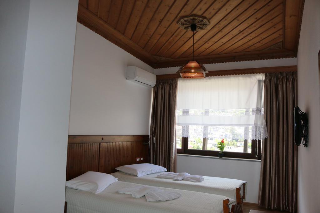 Hotel Kodra Gjirokastër Eksteriør billede